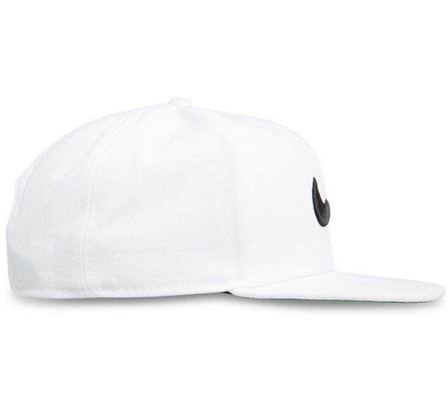 NIKE | GORRA SWOOSH PRO PICO PLANO