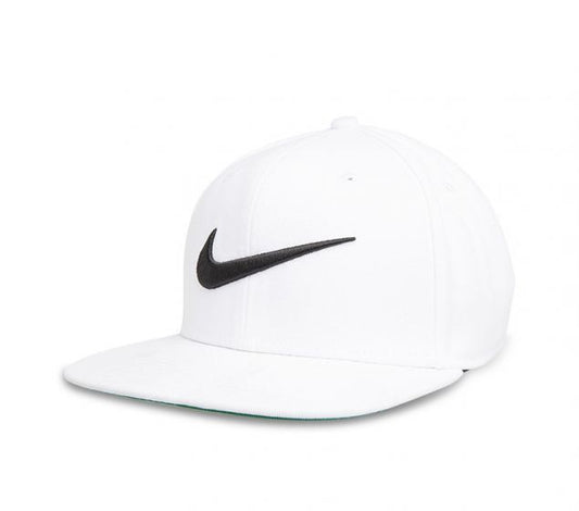 NIKE | CAPPELLO SWOOSH PRO CON VISONE PIATTO