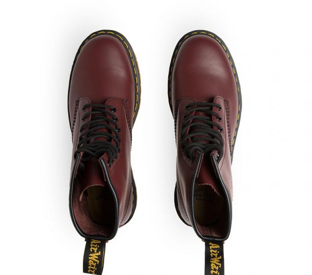 BOTAS DR MARTENS CEREZA LISO